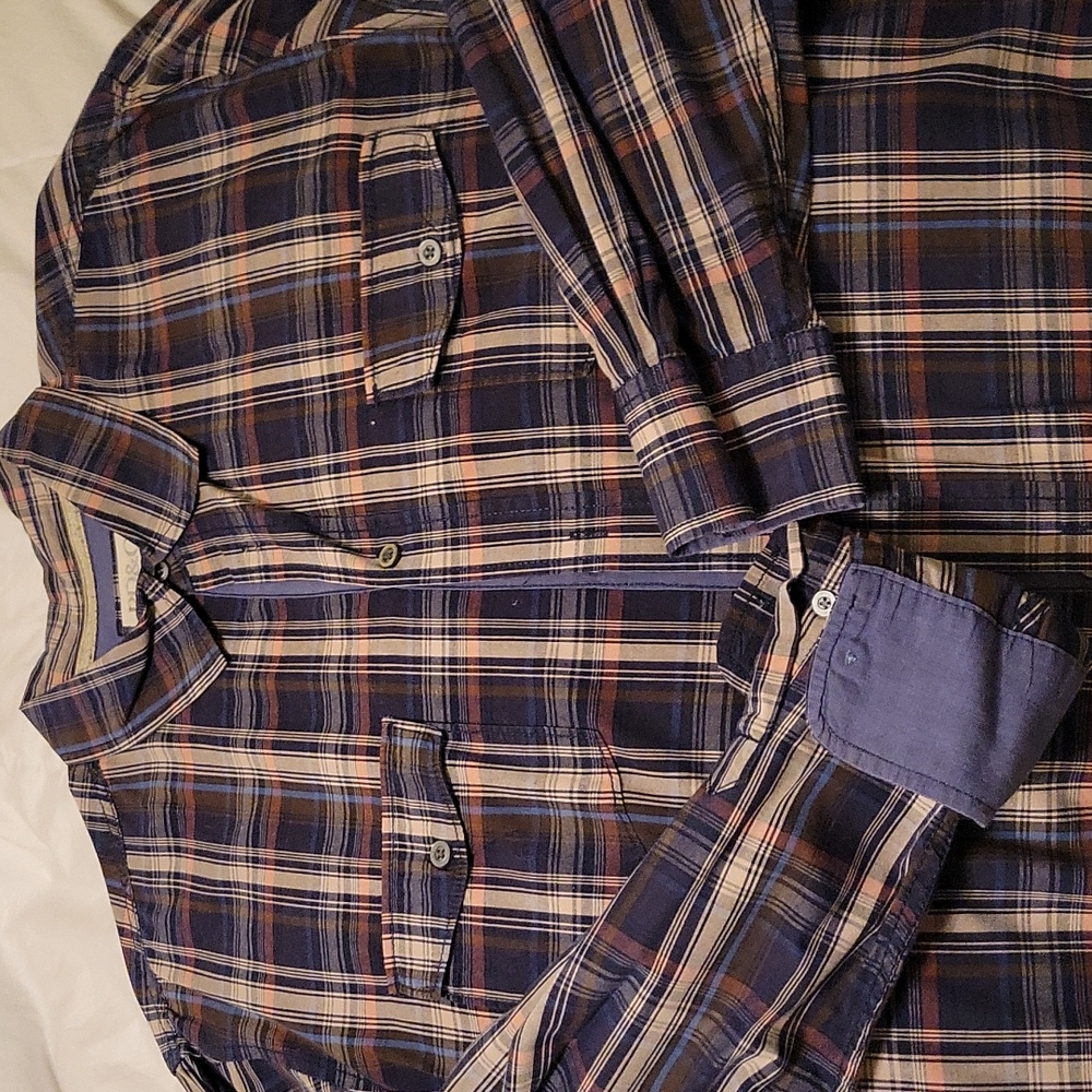 Button down shirt 👕